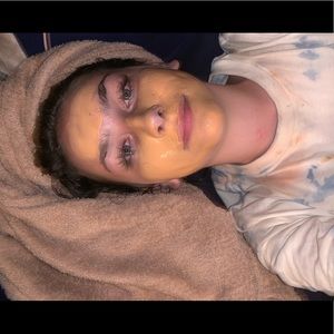 Meet your Posher, Lillian